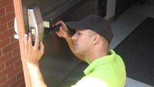 Commercial push bar lock for a business installed by EaglesLocksmith.com business push bar lock installation